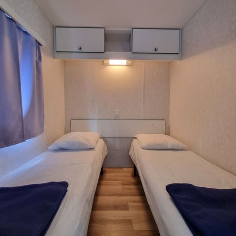 MOBILE HOME 4 people - 2 rooms with sanitary facilities