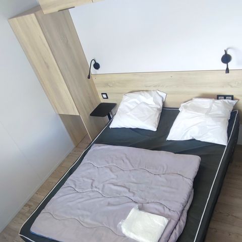 STACARAVAN 4 personen - Comfort 2 slaapkamers - Half overdekt terras