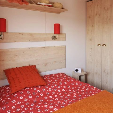 UNUSUAL ACCOMMODATION 4 people - LA ROULOTTE - 2 Bedrooms