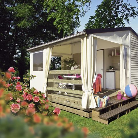 BungalowTent 5 personen - 2 kamers - 21m² zonder sanitair