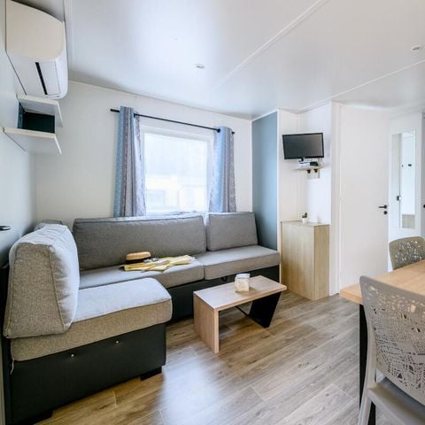 Stacaravan 8 personen - 4 Kamers 6/8 Personen Airconditioning + TV