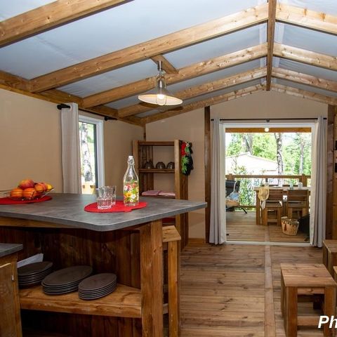 SAFARIZELT 5 Personen - Lodge-Hütte auf Stelzen - 2 Zimmer: 32 m² + 11 m² überdachte Terrasse