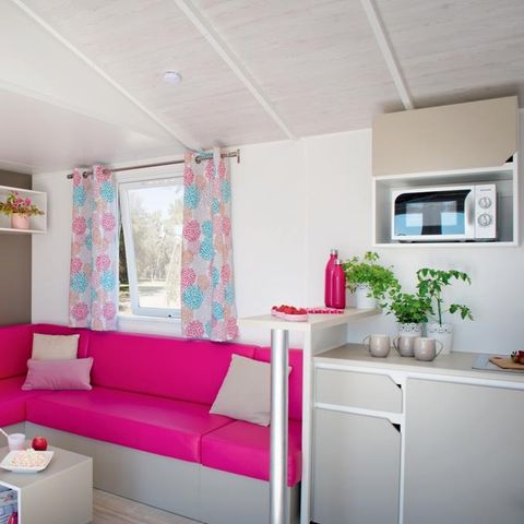 MOBILHEIM 8 Personen - Cottage Quatro - 4 Zimmer: 39 m² + 15 m² halbüberdachte Terrasse