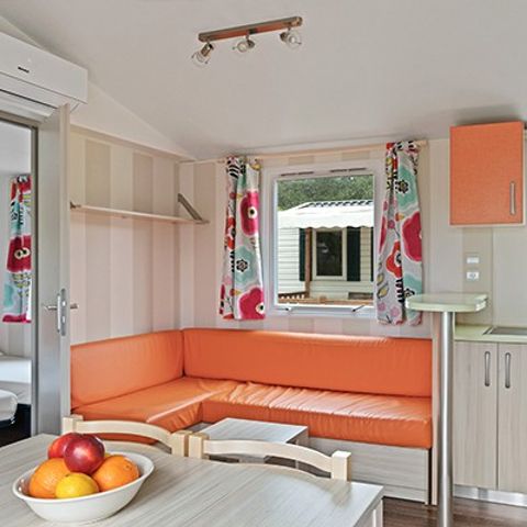 STACARAVAN 6 personen - Comfort | 3 slaapkamers | 6 pers | Verhoogd terras | Airconditioning