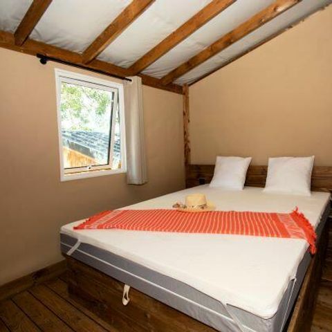 TENTE TOILE ET BOIS 7 personnes - Ecolodge  Climatisé + TV