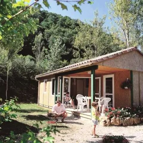 CHALET 6 personnes - Chalet Motel Dimanche/Dimanche 2 salles de bains (45 m²) - n°96 à 99 6 personnes