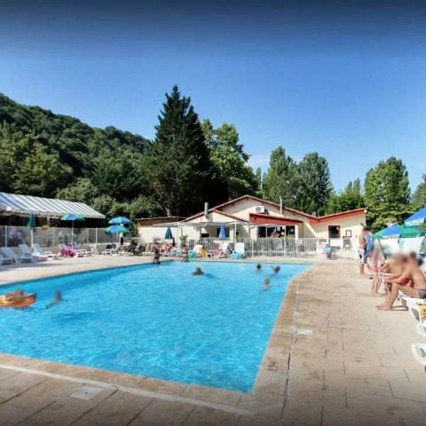 Camping Les Bö-Bains  - Camping Dordogna