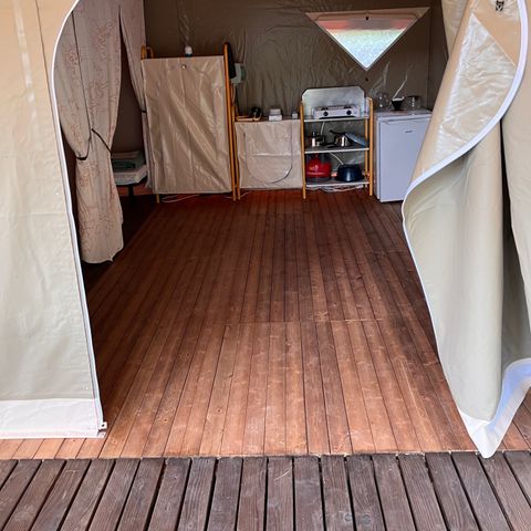 TENTE TOILE ET BOIS 4 personnes - Lodge avec Terrasse