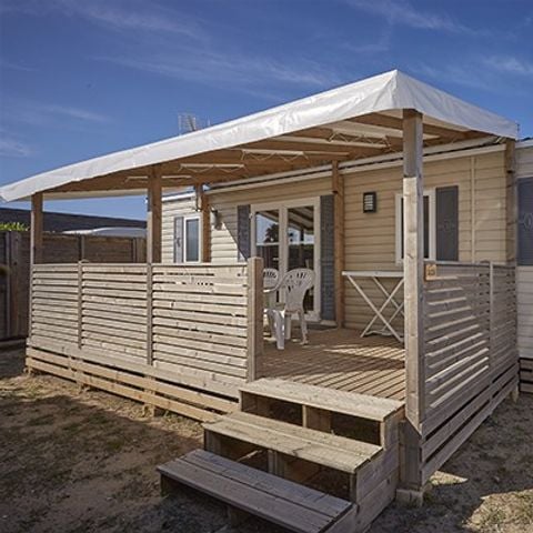 Stacaravan 6 personen - Mobile-home | Premium | 3 slaapkamers | 6 pers. | Verhoogd terras | 2 badkamers | Airconditioning.