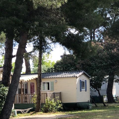 Stacaravan 4 personen - 2 kamers zonder airco + terras