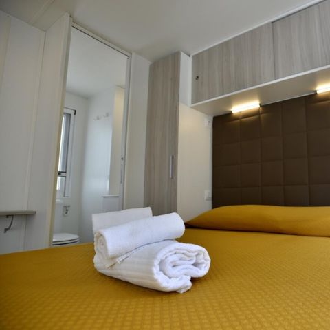 MOBILHOME 4 personas - Torre Smeraldo (posibilidad de una 5ª y 6ª persona extra en cama separada)