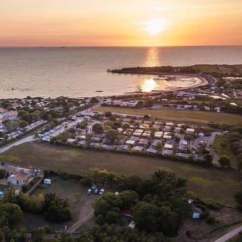 Camping A La Corniche - Camping Charente-Maritime