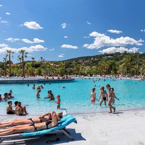 Tour Opérateur sur camping 5* à Port Grimaud - Camping Var