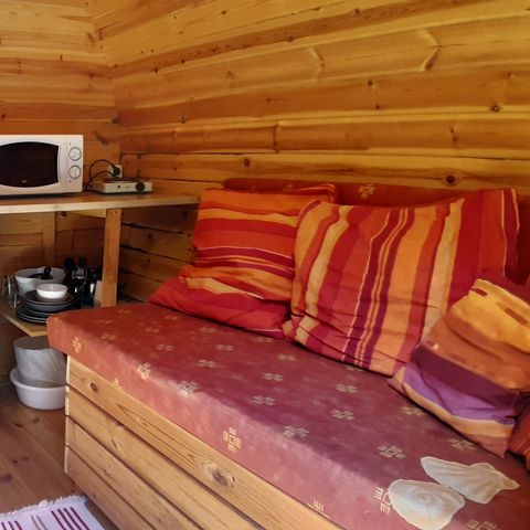 UNUSUAL ACCOMMODATION 2 people - TONNEAU D'y Vin 12 m² without sanitary facilities