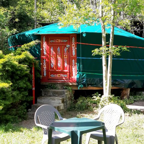 UNUSUAL ACCOMMODATION 3 people - Yurt