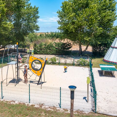 Camping Romanée - Campiotel des Dunes   - Camping Charente-Maritime - Image N°4