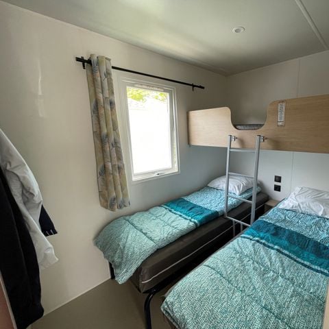 MOBILHOME 4 personnes - Mobile-home 25m² (IRM LOGGIA 2021) + Terrasse bois semi-couverte 8m²