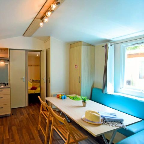 Stacaravan 6 personen - 3 Kamers 4/6 Personen Airconditioning + TV