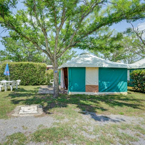 BUNGALOW TOILÉ 5 personnes - (sans sanitaires)