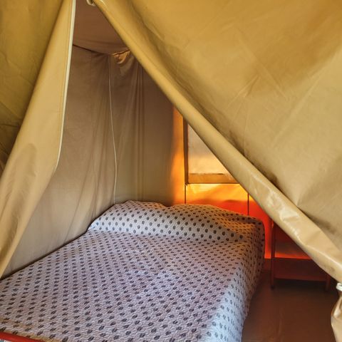 BUNGALOWTENT 5 personen - (zonder sanitair)