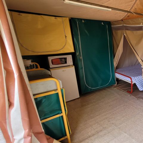 BUNGALOWTENT 5 personen - (zonder sanitair)