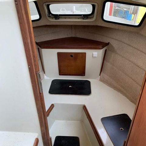 UNUSUAL ACCOMMODATION 4 people - Boat Saga 27