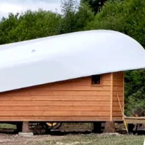 HÉBERGEMENT INSOLITE 4 personnes - Cabane Vendredi