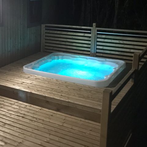 MOBILHEIM 6 Personen - Mit eigenem Spa