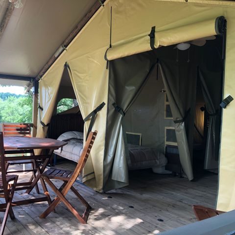 HÉBERGEMENT INSOLITE 5 personnes - Lodge Glamping 5 personnes (samedi à samedi du 06/07/24 au 31/08/24) 1/5 pers.