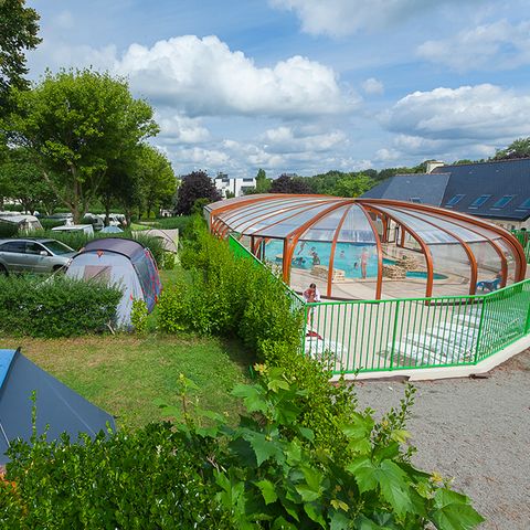 EMPLACEMENT - Emplacement tente - voiture incluse