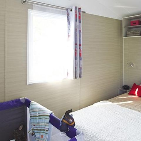 MOBILHEIM 8 Personen - MOBILE HOME NIRVANA QUATTRO 4 Schlafzimmer 40m² mit halbüberdachter Terrasse