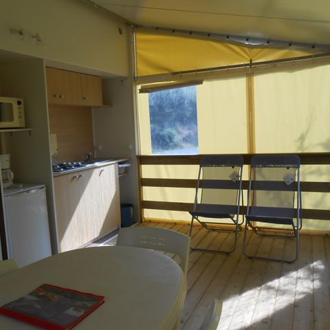 CANVAS AND WOOD TENT 5 people - TITHOME 25m² 2 bedrooms - NO WC AND BATHROOM