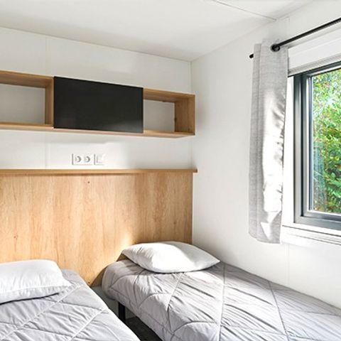 MOBILHOME 4 personnes - Mobil-home | Premium | 2 Ch. | 4 Pers. | Terrasse Couverte | TV