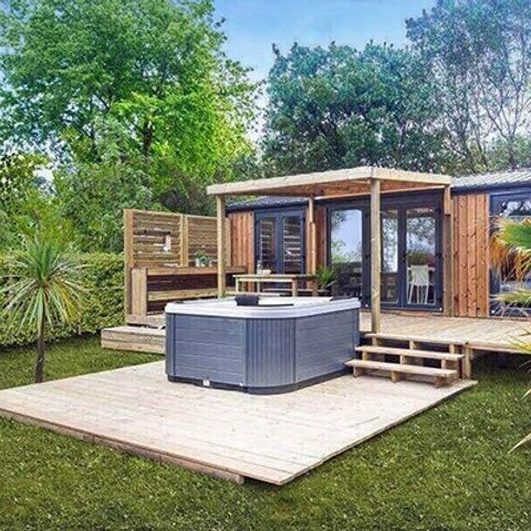 CASA MOBILE 4 persone - Mobil-home | Ultimate | 2 Camere da letto | 4 Persone | Terrazza rialzata | Jacuzzi | Doccia tropicale | Aria condizionata | TV