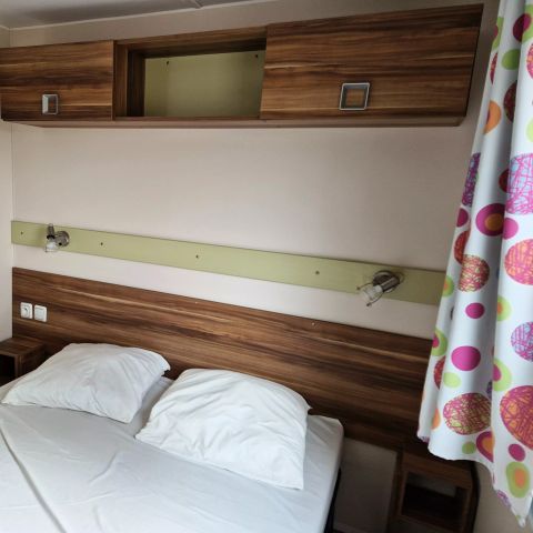 STACARAVAN 6 personen - 4 kamers 6 personen