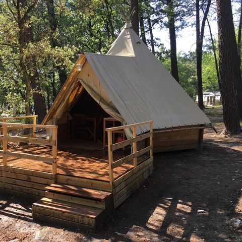 UNUSUAL ACCOMMODATION 4 people - TIPI 2 rooms without sanitary facilities