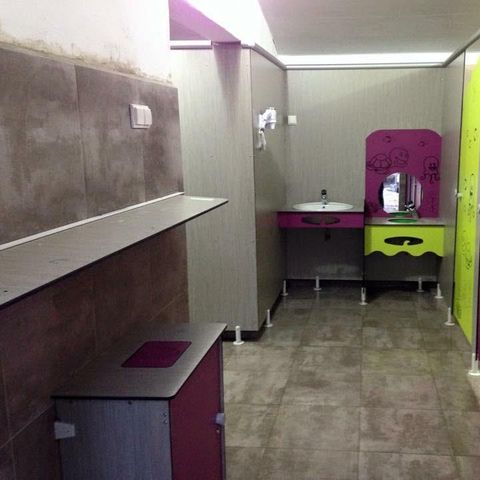 ALOJAMIENTO INUSUAL 4 personas - CABINA ROBINSON PERCH 2 habitaciones sin instalaciones sanitarias