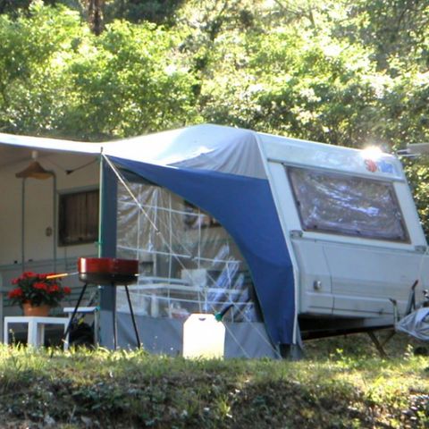 PARZELLE - Camping Elektrizität 6A