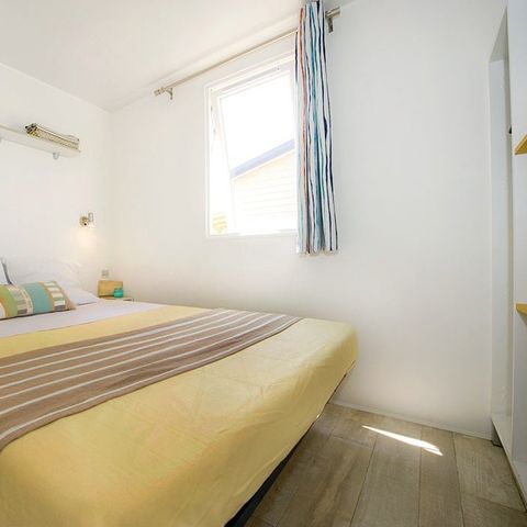 Stacaravan 5 personen - Mobile-home | Comfort | 2 slaapkamers | 5 pers | Verhoogd terras | 2 badkamers | Airconditioning | TV