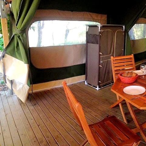 TENT 5 people - Tente Safari Acacia Standard 23m² (without sanitary facilities) - 2 bedrooms + covered terrace 12m² 5 pers.