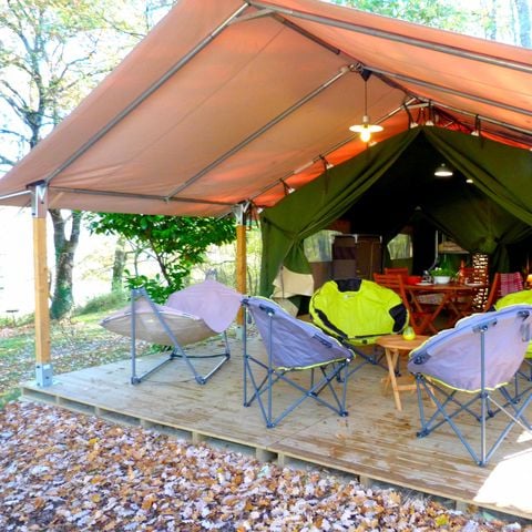 TENT 5 people - Tente Safari Acacia Standard 23m² (without sanitary facilities) - 2 bedrooms + covered terrace 12m² 5 pers.