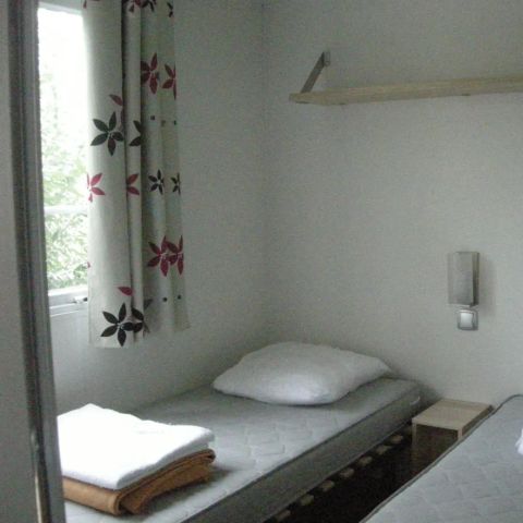 MOBILHEIM 4 Personen - CONFORT 25m² - (4pers) - 2 Schlafzimmer + 1SDB + WC + TV + Halbüberdachte Terrasse