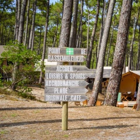 CANVAS AND WOOD TENT 6 people - LODGE without sanitary facilities