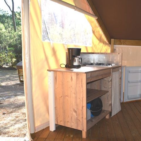 CANVAS AND WOOD TENT 4 people - LODGE without sanitary facilities