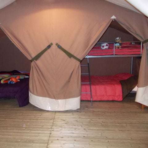 CANVAS AND WOOD TENT 5 people - LODGE without sanitary facilities 5p