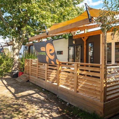 MOBILHOME 8 personnes - Mobil-home | Premium | 3 Ch. | 6/8 Pers. | Terrasse surélevée