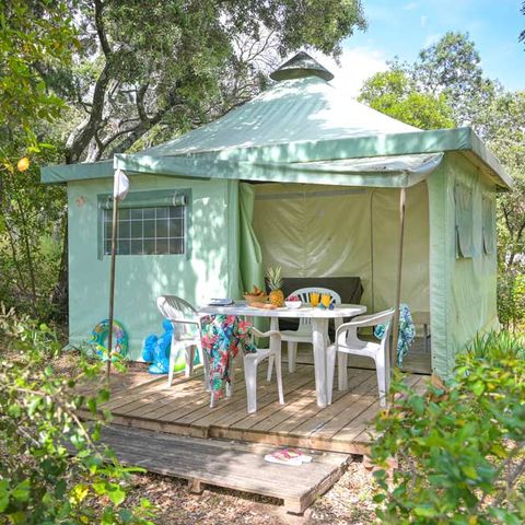 BUNGALOWTENT 4 personen - STANDAARD zonder sanitair