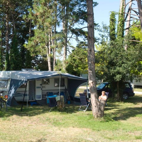 Camping Du Pas Des Biches - Camping Charente-Maritime