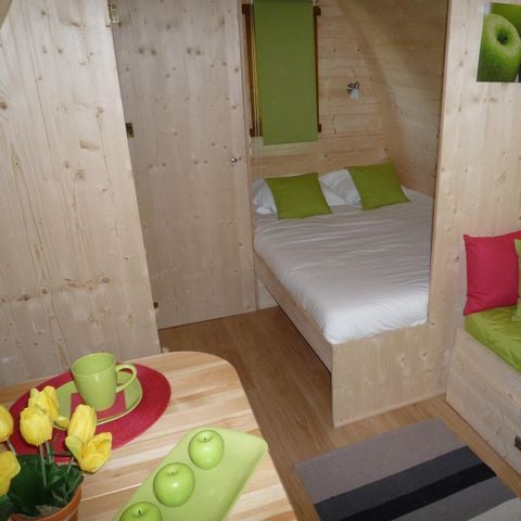 UNUSUAL ACCOMMODATION 4 people - FOREST CABIN without sanitary facilities