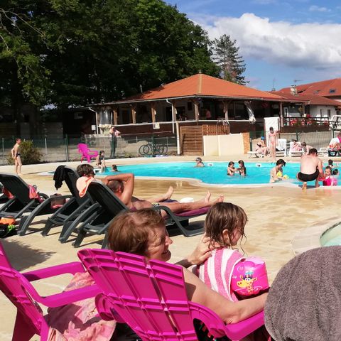 Camping Le Clos du vieux Moulin - Camping Marne